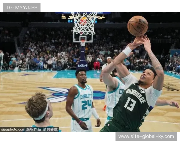 雄鹿内线防守面临考验 字母哥缺阵魔术迎取胜良机